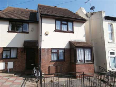 2 Bedroom House, Pleasant Road, Southend On Sea