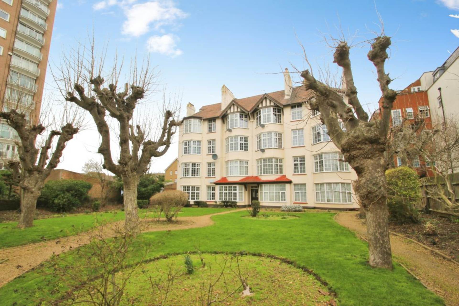 Alexandra Road, Southend On Sea, Image 16