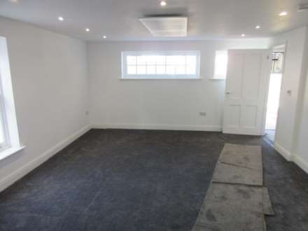 Gleneagles Lodge, Oxford Terrace, Image 5