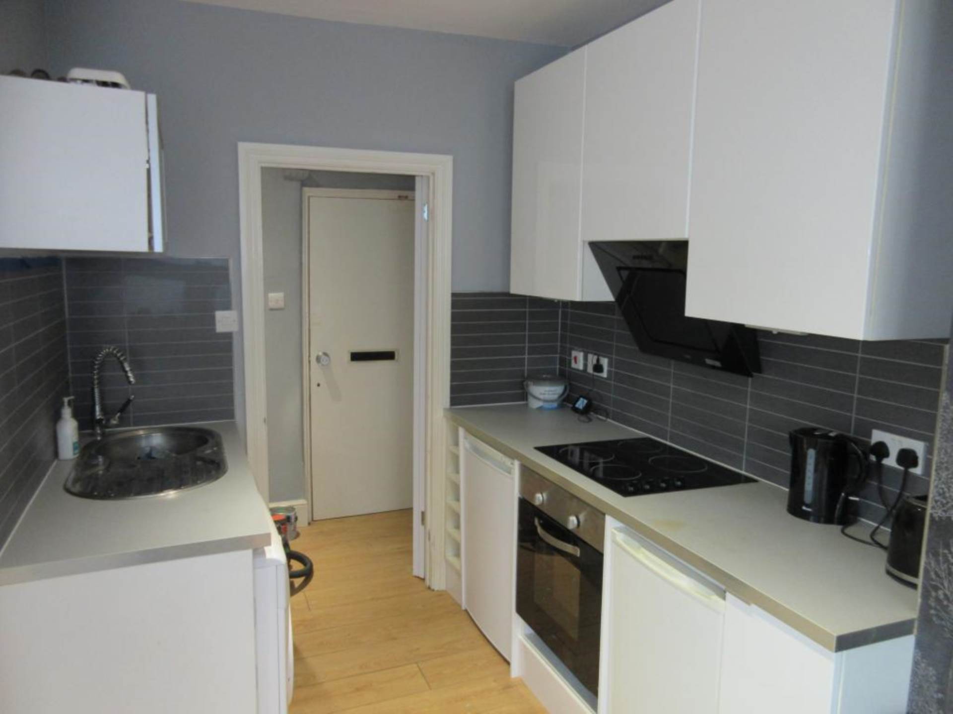 Marine Avenue, Westcliff On Sea, Image 3