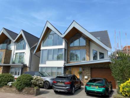 6 Bedroom Detached, Marine Parade, Leigh On Sea