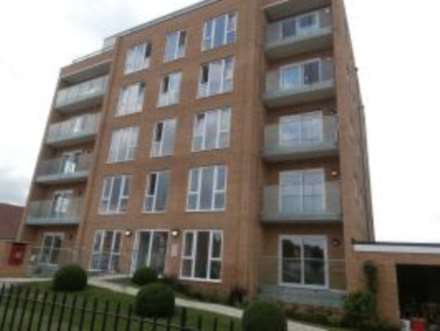 Southchurch Avenue, Southend On Sea, Image 1