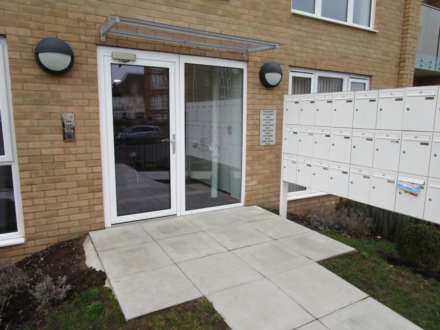 Southchurch Avenue, Southend On Sea, Image 11