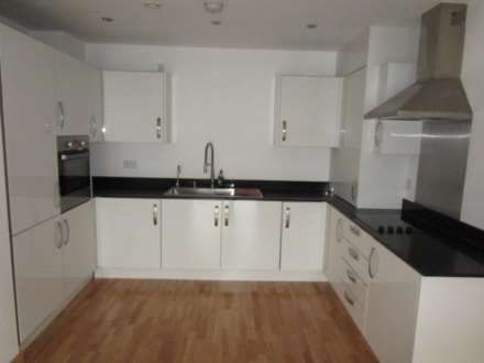 Southchurch Avenue, Southend On Sea, Image 5