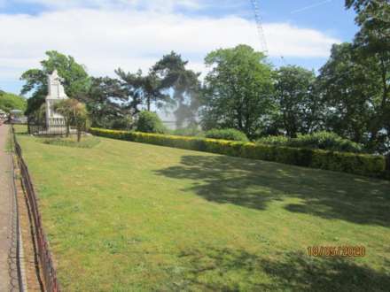 Clifton Terrace, Southend On Sea, Image 10