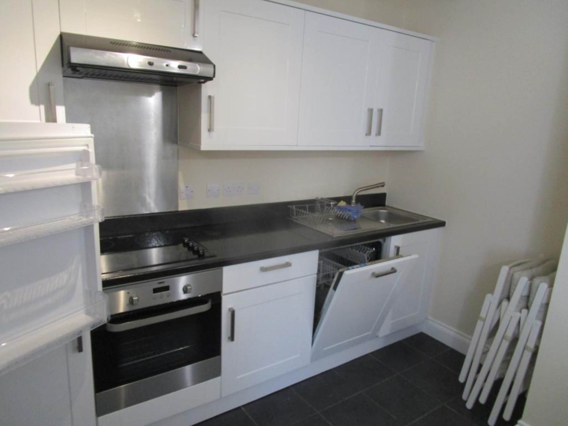 Burleigh Court, 380 Station Road, Image 4