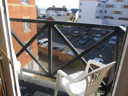 Retort Close, Southend On Sea, Image 5
