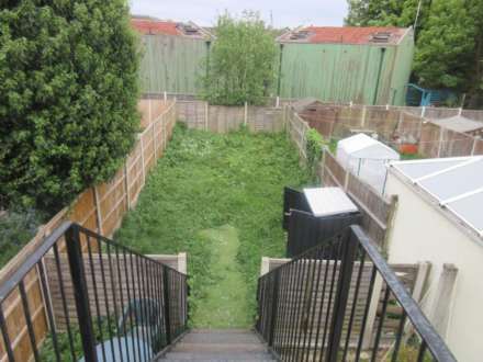 Hillcrest Road, Southend On Sea, Image 12