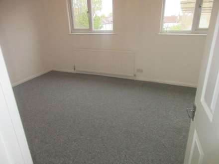 Hillcrest Road, Southend On Sea, Image 9