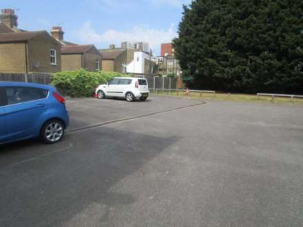 Lancaster Gardens, Southend On Sea, Image 6
