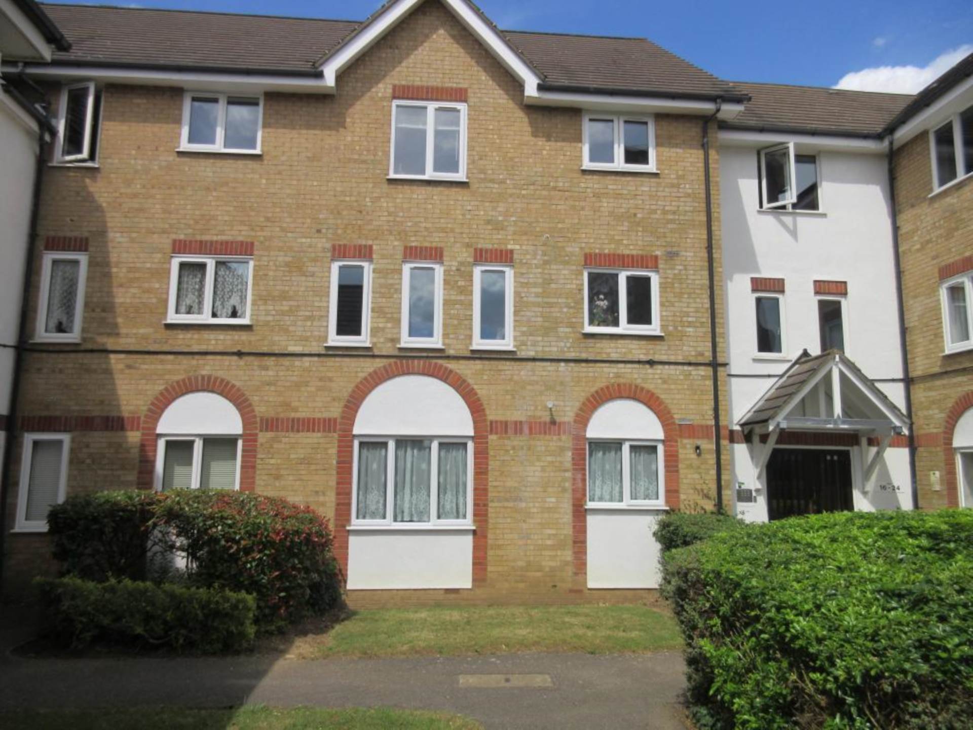 Cambridge Road, Southend On Sea, Image 10