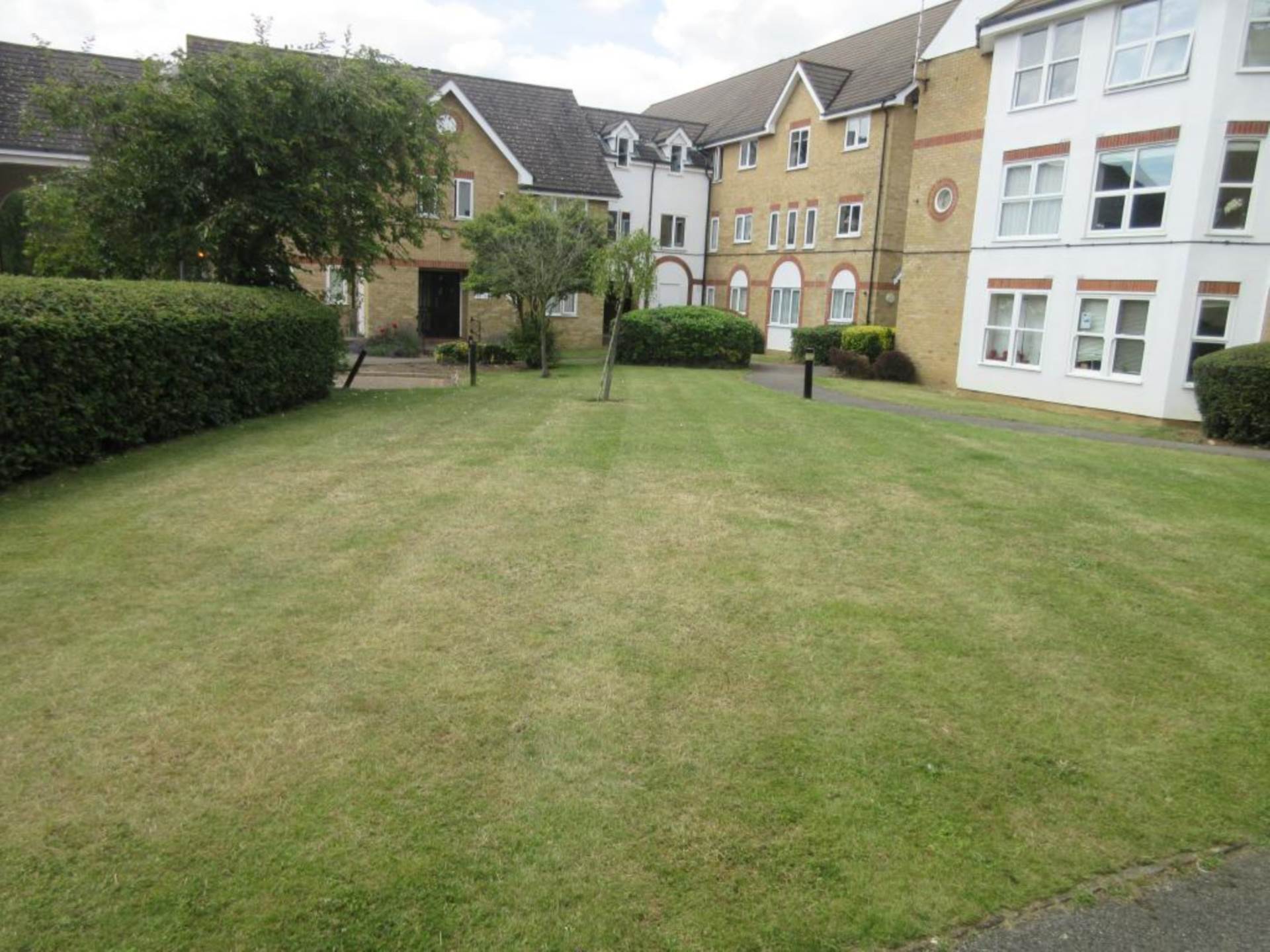 Cambridge Road, Southend On Sea, Image 9