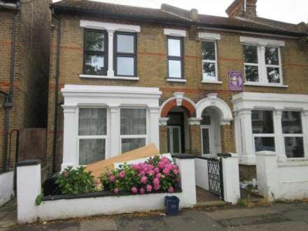 2 Bedroom Flat, Ashburnham Road, Southend On Sea