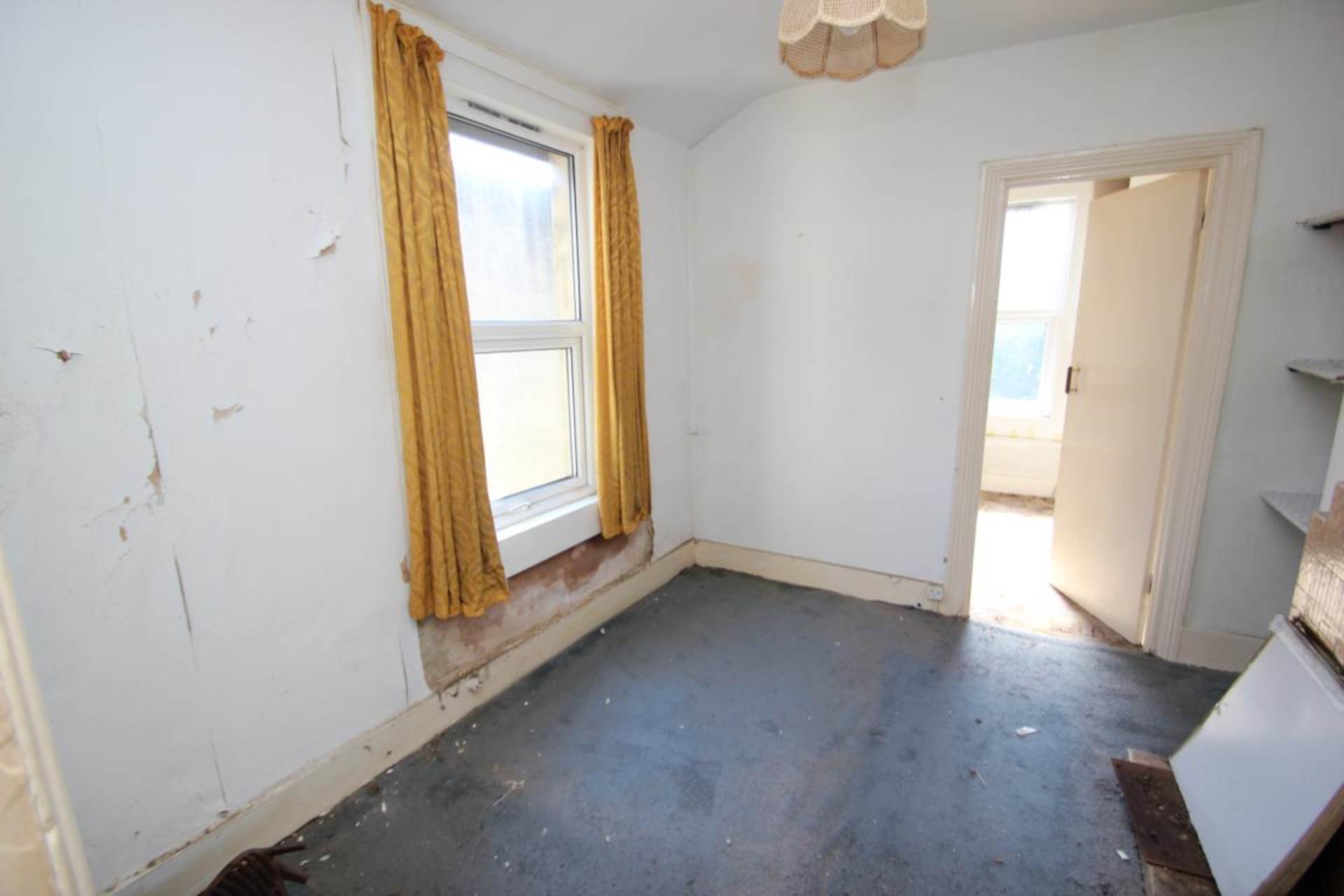 St Leonard's Road, Southend On Sea, Image 7