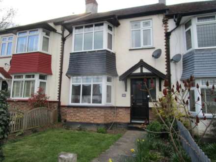 3 Bedroom Terrace, Picketts Avenue, Leigh On Sea