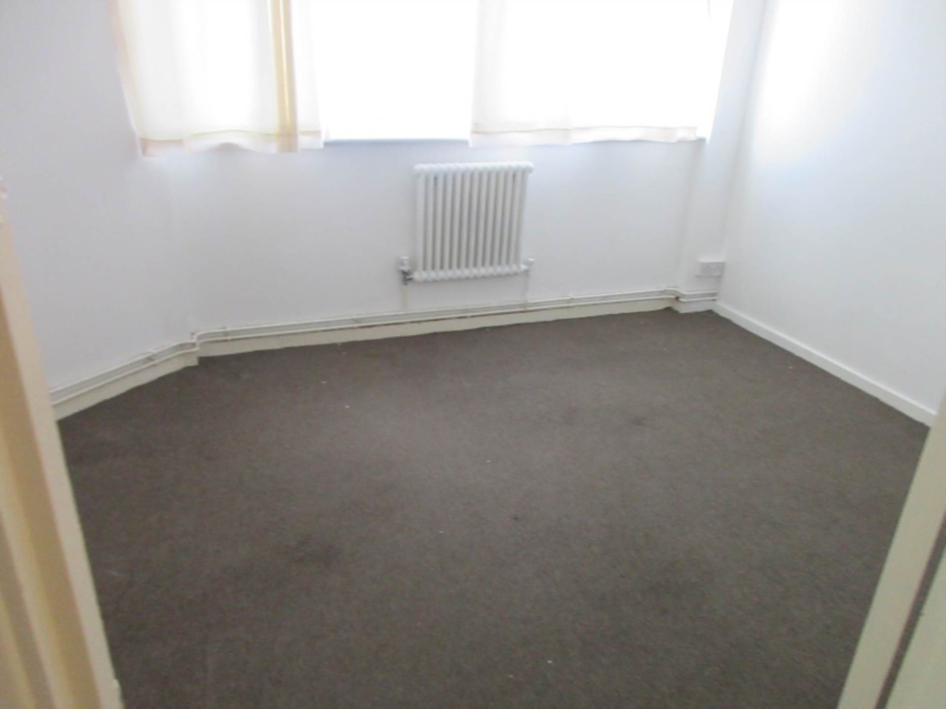 Cecil Court, Jones Close, Image 6