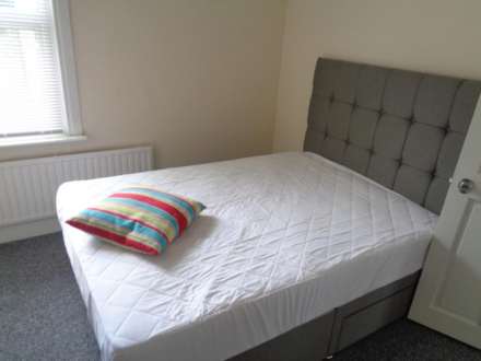 Queens Road, Southend On Sea, Image 8