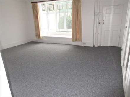 Royal Terrace, Southend On Sea, Image 4