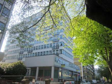 Victoria Avenue, Southend On Sea, Image 1