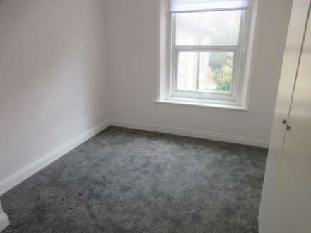 Marine Avenue, Westcliff On Sea, Image 7