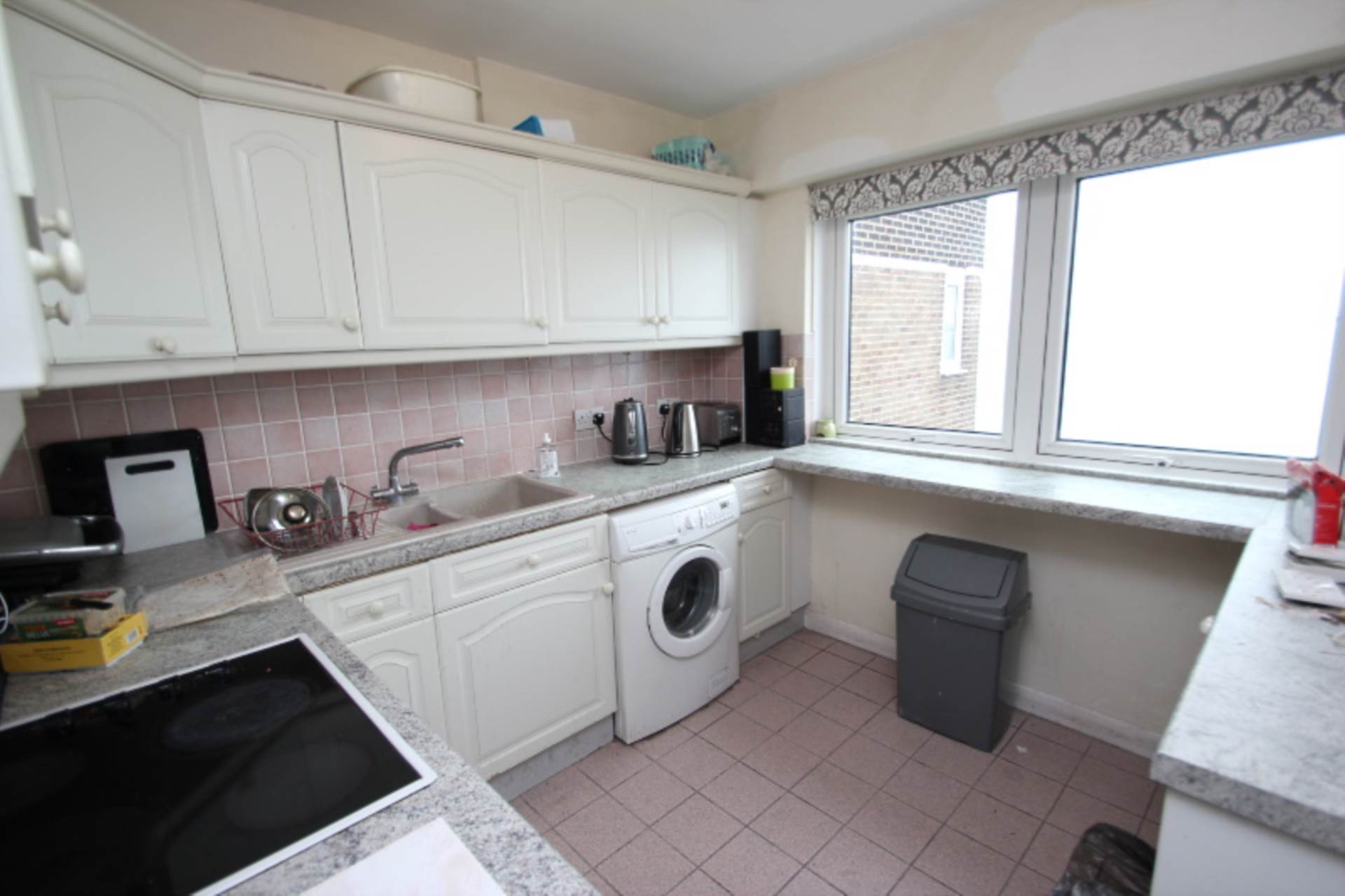 Westcliff Parade, Westcliff On Sea, Image 3