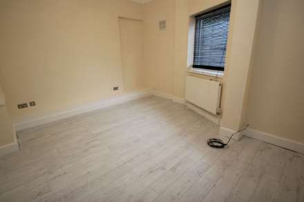Station Road, Westcliff On Sea, Image 10