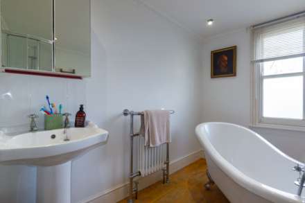 West Street, Leigh On Sea, Image 10