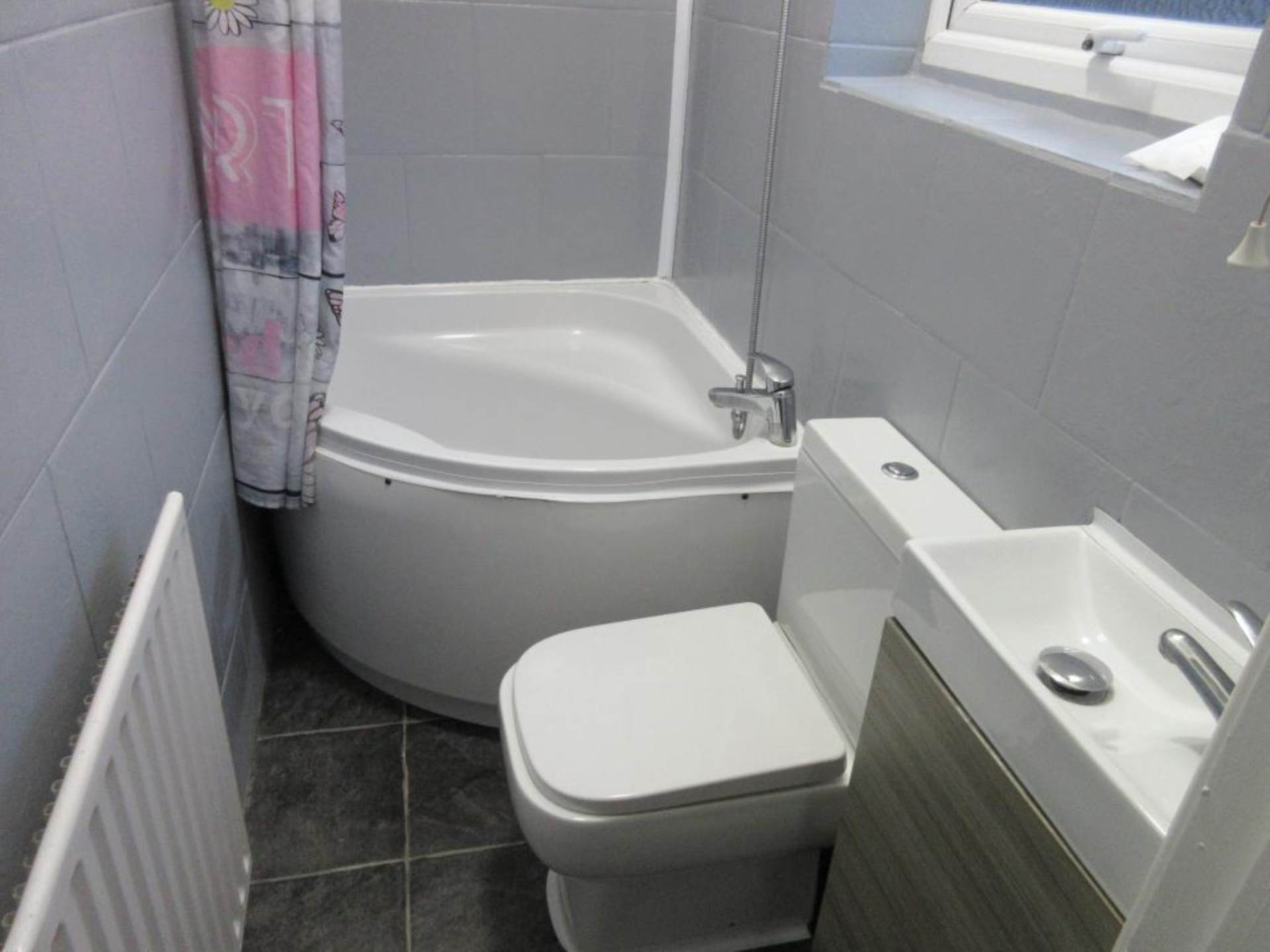 GfF    Sutton Road, Southend On Sea, Image 7