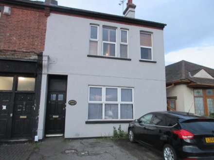 2 Bedroom Flat, GfF    Sutton Road, Southend On Sea