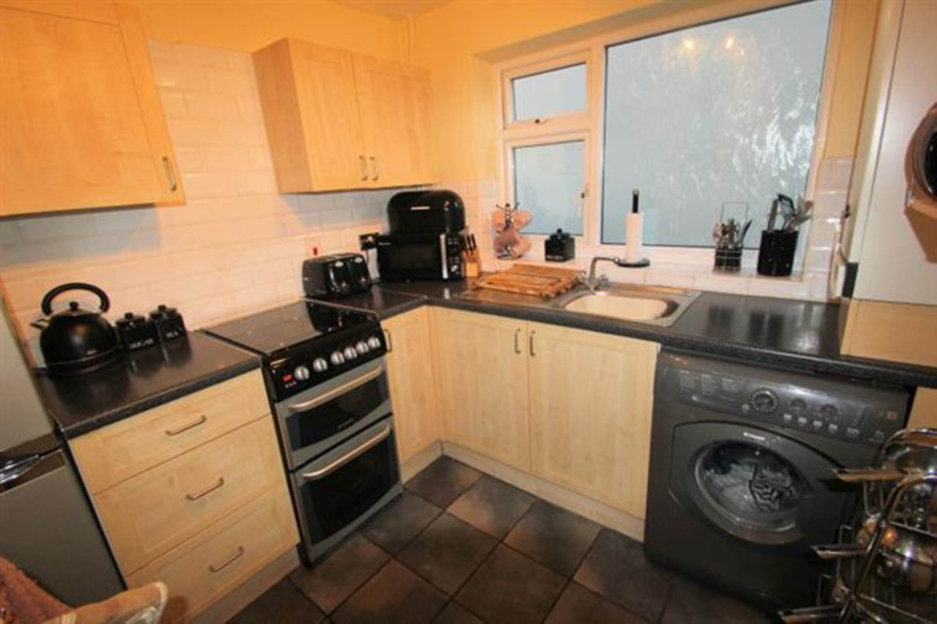 Park Terrace, Westcliff On Sea, Image 3