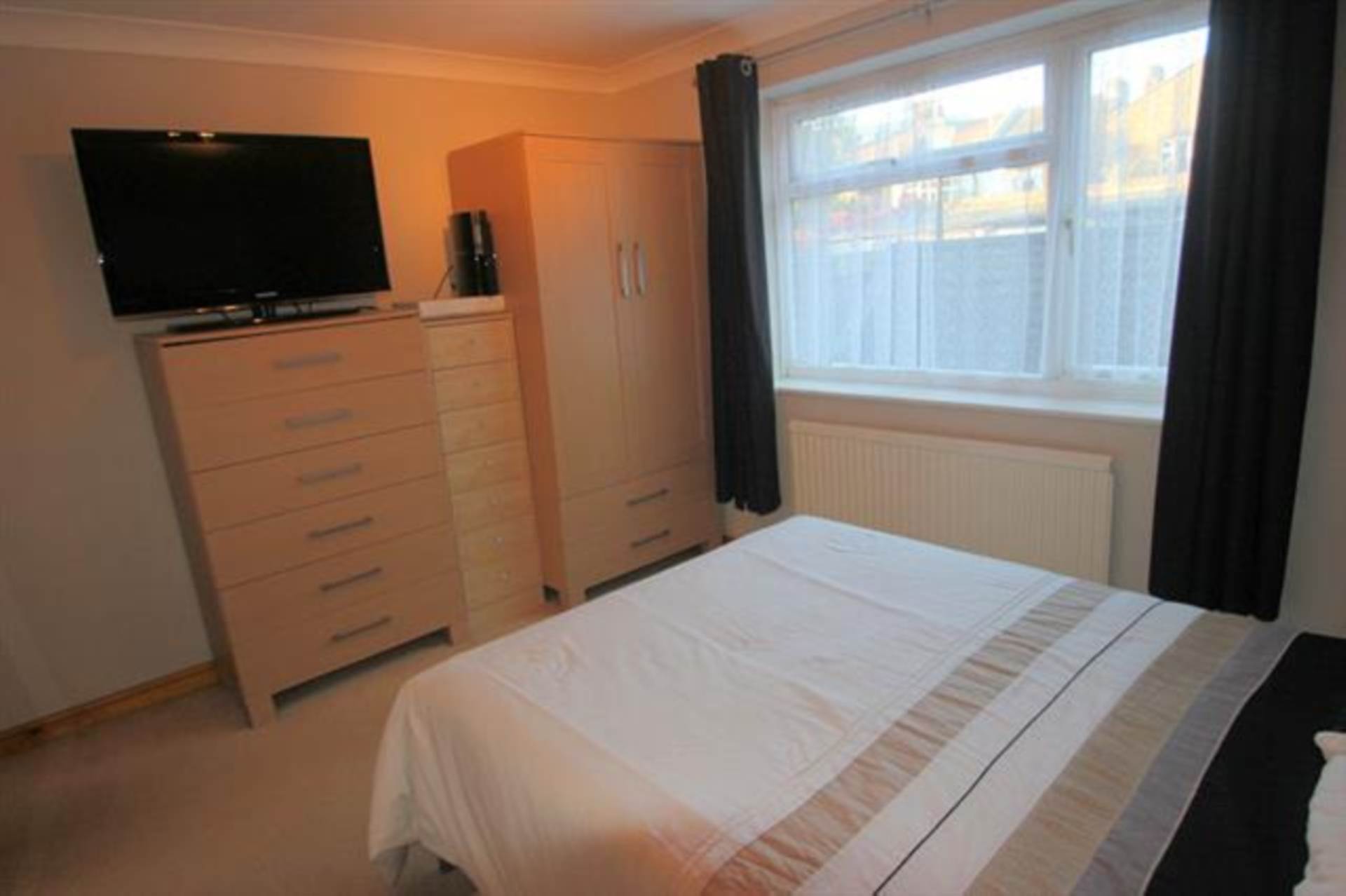 Park Terrace, Westcliff On Sea, Image 5