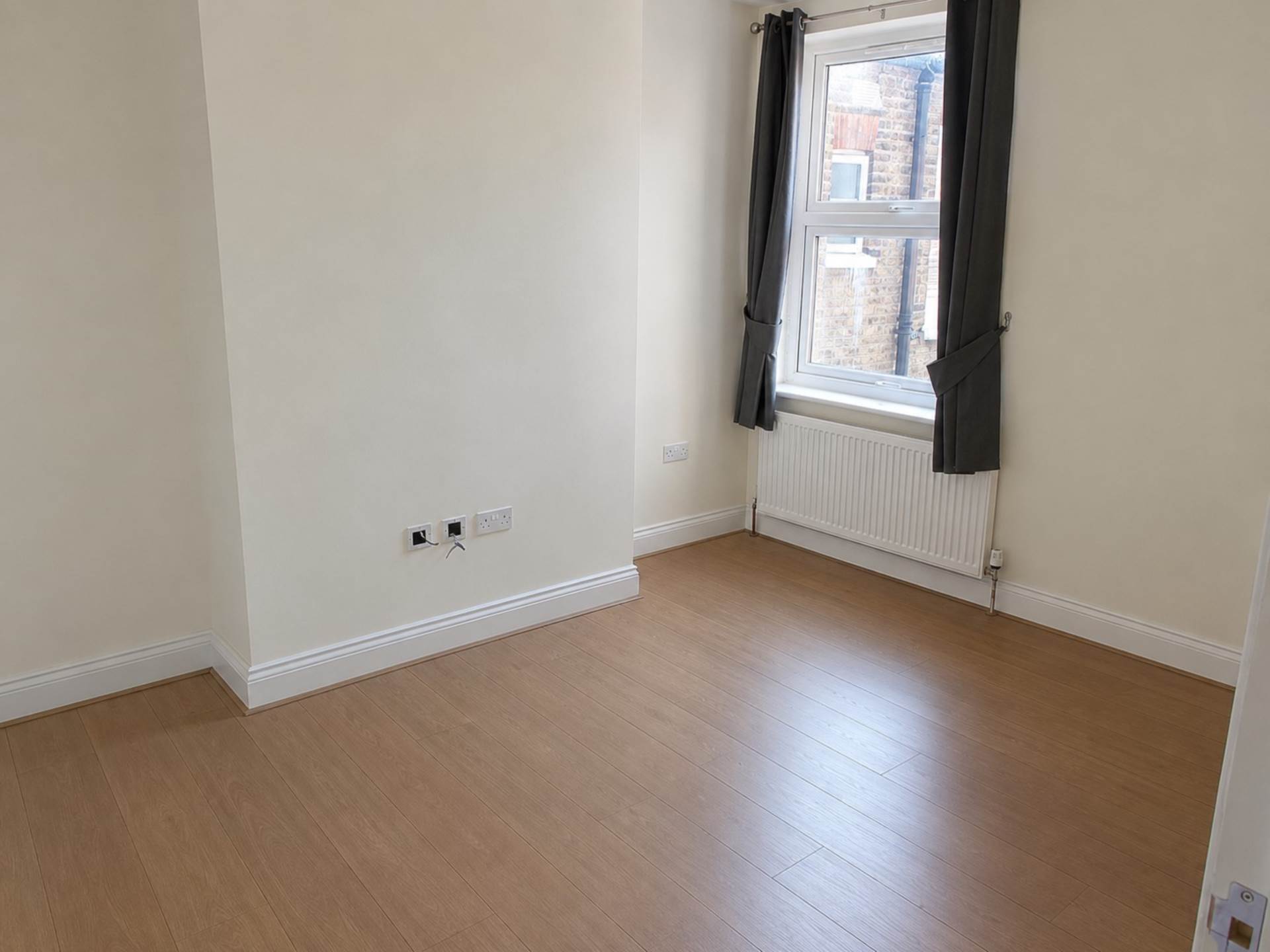 FfF    Weston Road, Southend On Sea, Image 4
