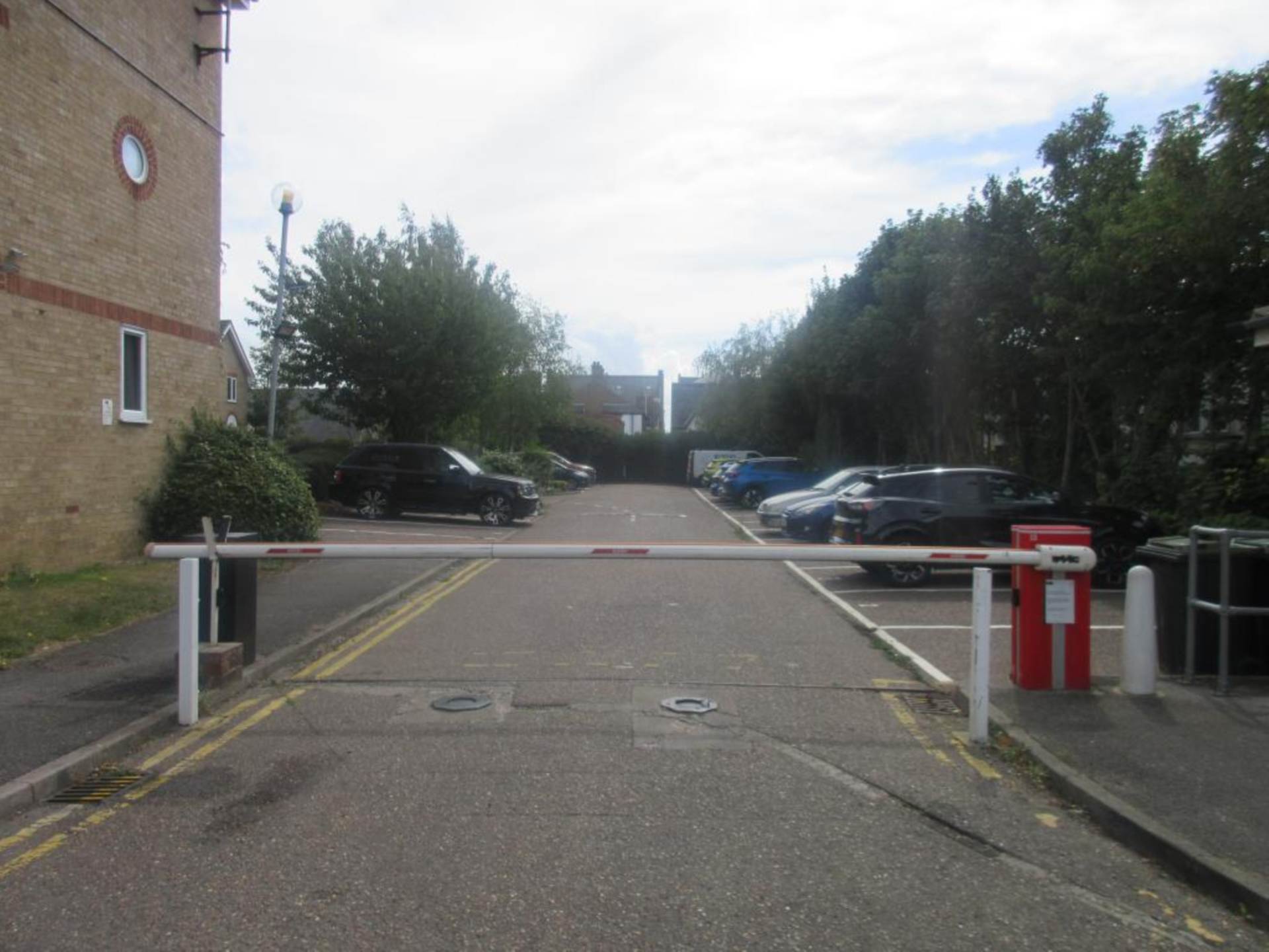 Cambridge Road, Southend On Sea, Image 12