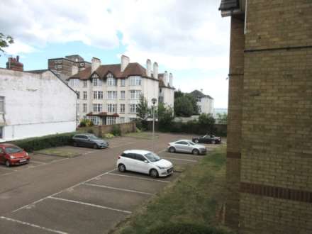 Cambridge Road, Southend On Sea, Image 10