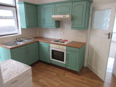 GfF  Warwick Road, Southend On Sea, Image 3
