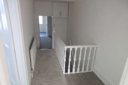 FfF    Shakespeare Drive, Westcliff On Sea, Image 2