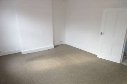 FfF    Shakespeare Drive, Westcliff On Sea, Image 5
