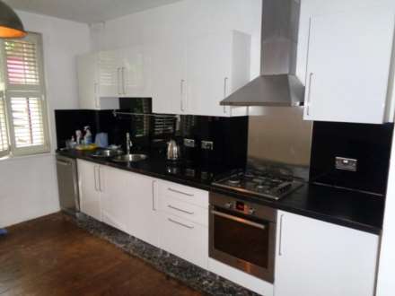 Alexandra Road, Southend On Sea, Image 6