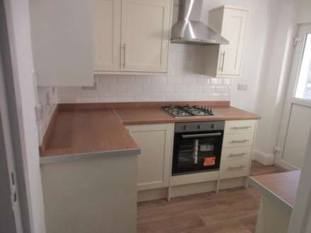 , Alexandra Street, Image 4