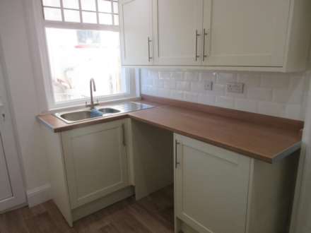 , Alexandra Street, Image 5