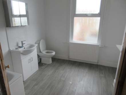 Bournemouth Park Road, Southend On Sea, Image 3