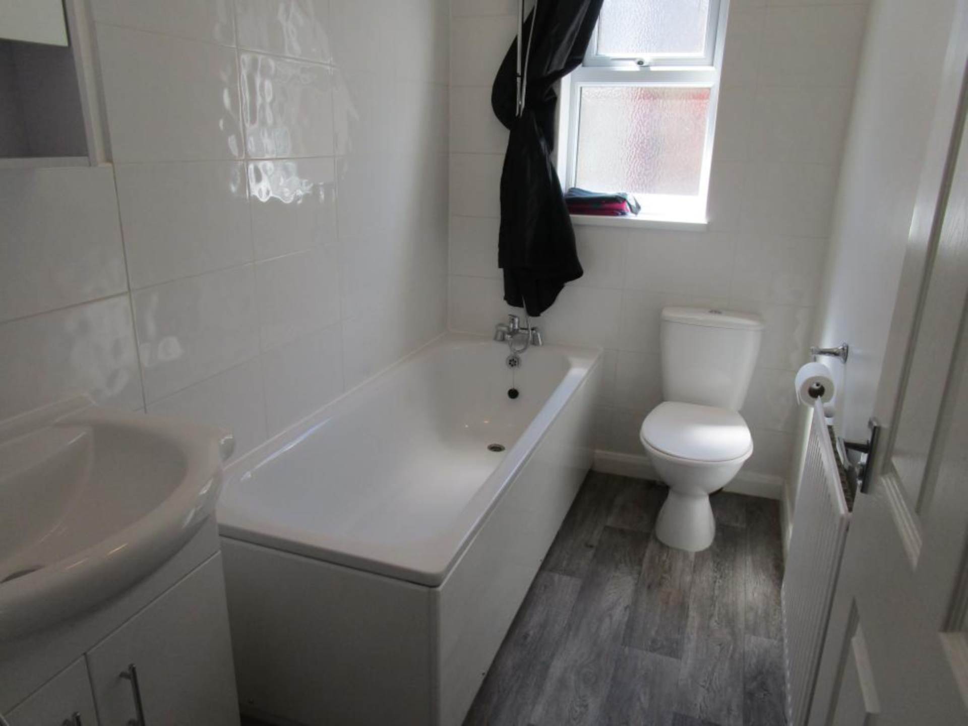 Woodgrange Drive, Southend On Sea, Image 8