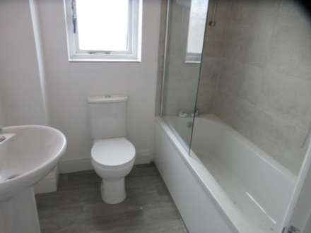 Southchurch Road, Southend On Sea, Image 3