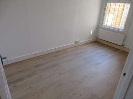 GfF   Salisbury Avenue, Westcliff On Sea, Image 7