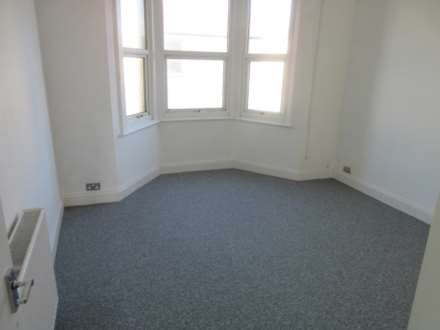 Woodgrange Drive, Southend On Sea, Image 13