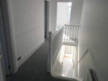 Woodgrange Drive, Southend On Sea, Image 9