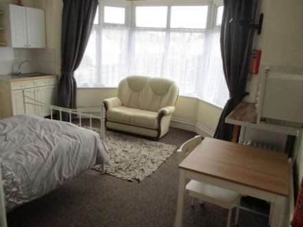 Ditton Court Road, Westcliff On Sea, Image 3