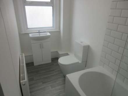 London Road, Westcliff On Sea, Image 6