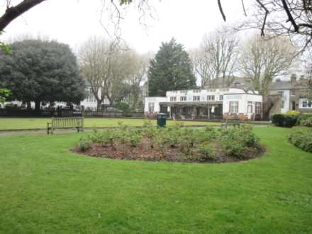 Cambridge Road, Southend On Sea, Image 14