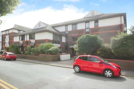 Napier Court West, Southend On Sea